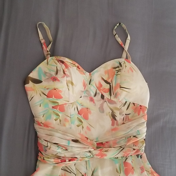 EUC Guess by Marciano Women's Floral Print Dress Size 0 - Picture 4 of 7